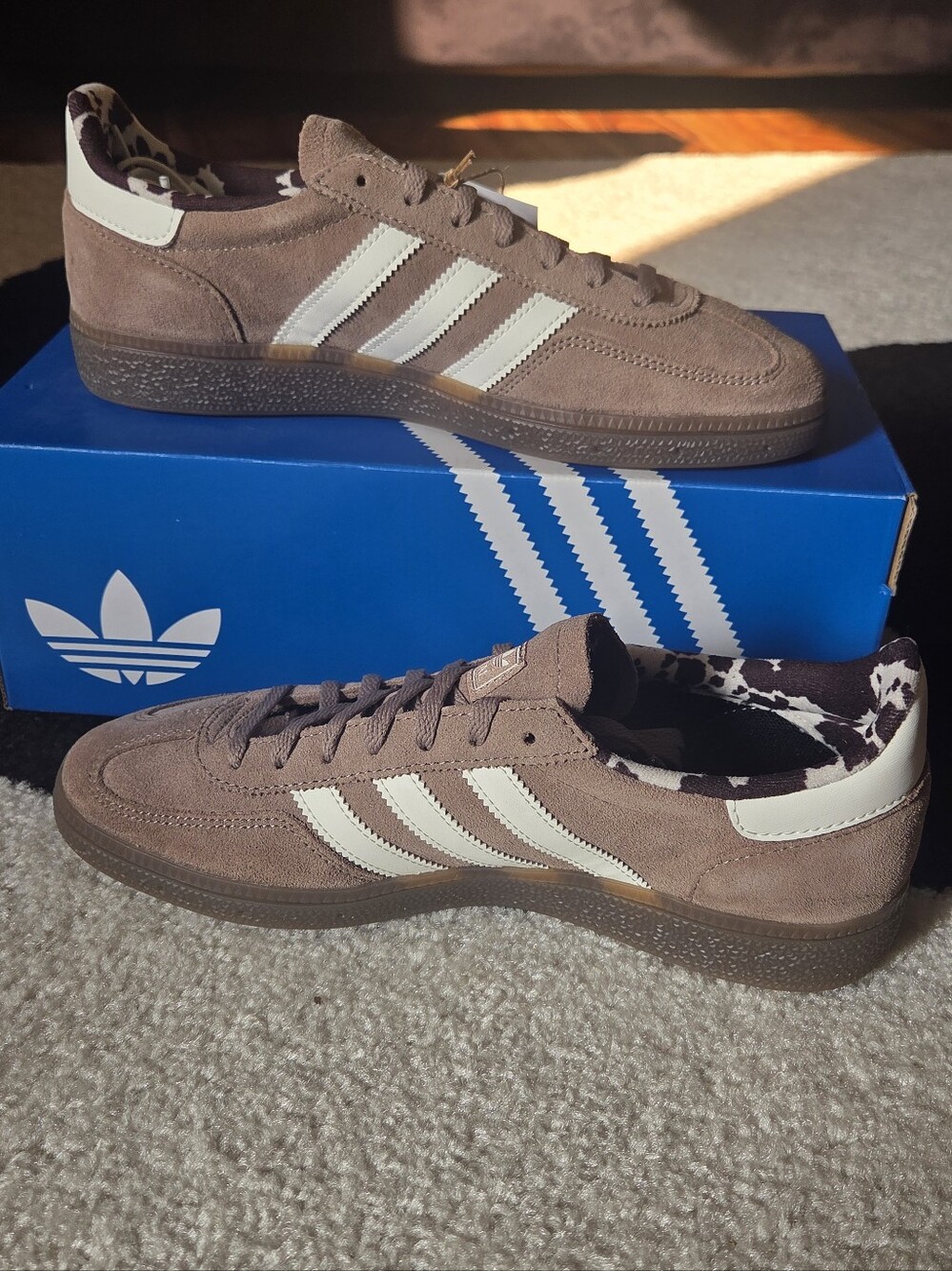 NWT | Sz 9.5 | adidas Spezial Suede Sneakers in Taupe and White - Picture 2 of 7
